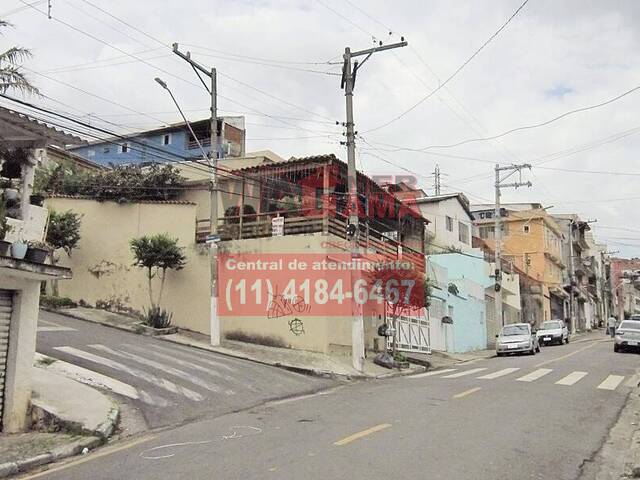 #1016 - Casa para Venda em Carapicuíba - SP - 2