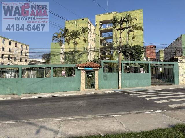 Apartamento para Venda em Carapicuíba - 2