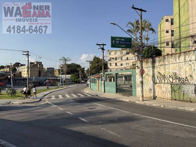 Apartamento para Venda em Carapicuíba - 5